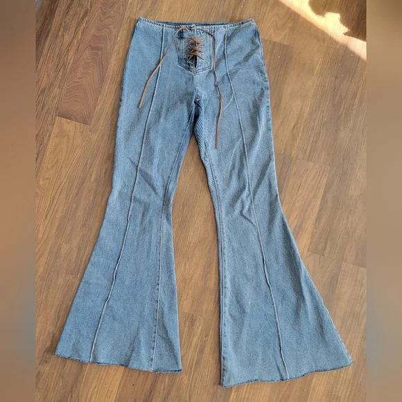 Soho Juniors sz 5/27 LIKE NEW Flare Hippy Boho Leather Vintage 70's Jeans Y2K - Picture 1 of 12